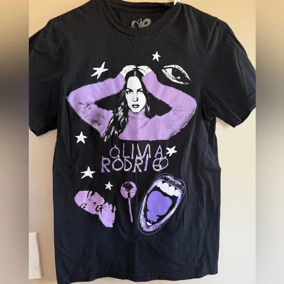 Olivia Rodrigo Graphic T-Shirts - Picture 2 of 7